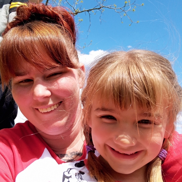 Meet your Posher, Stephanie - Picture 10 of 11